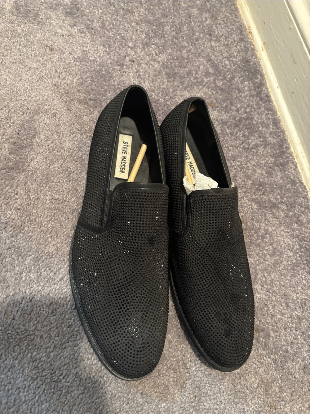 Steve Madden Black Sparkle Perforated Slip-On Loafers size 11
